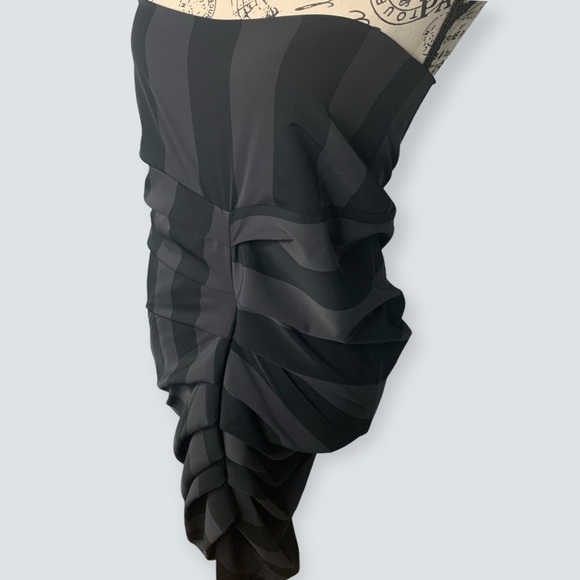 Elm Design Icelandic Design Cocktail Dress Size P in EUC - Picture 5 of 9